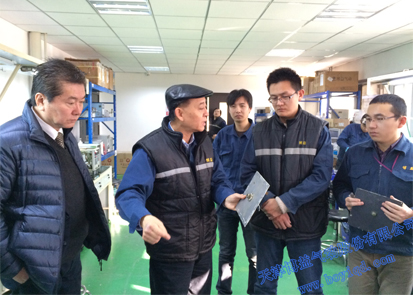 1557904128871135.jpg 品川公司社長(zhǎng)蒞臨技術(shù)指導(dǎo)1-2.jpg